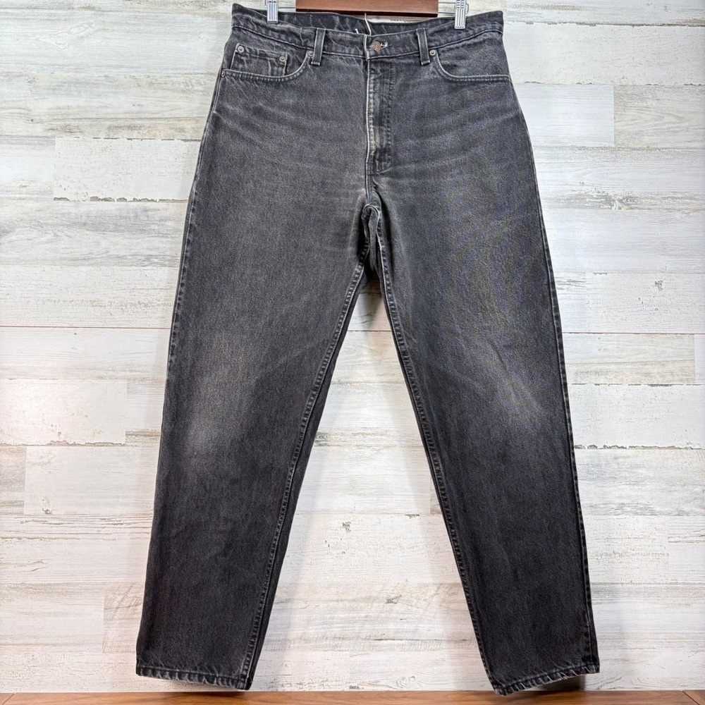 Vintage 90s Levis 550 Mens Relaxed Fit Tapered Leg Black Jeans USA Made 34x30
